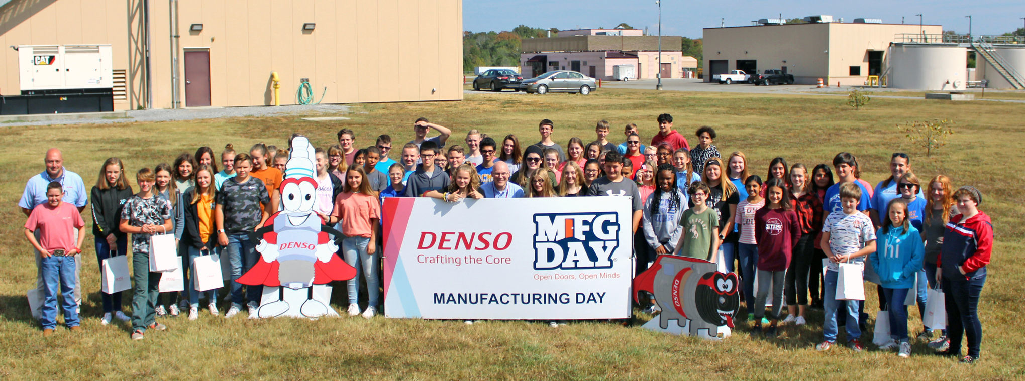 DENSO hosts 8th graders